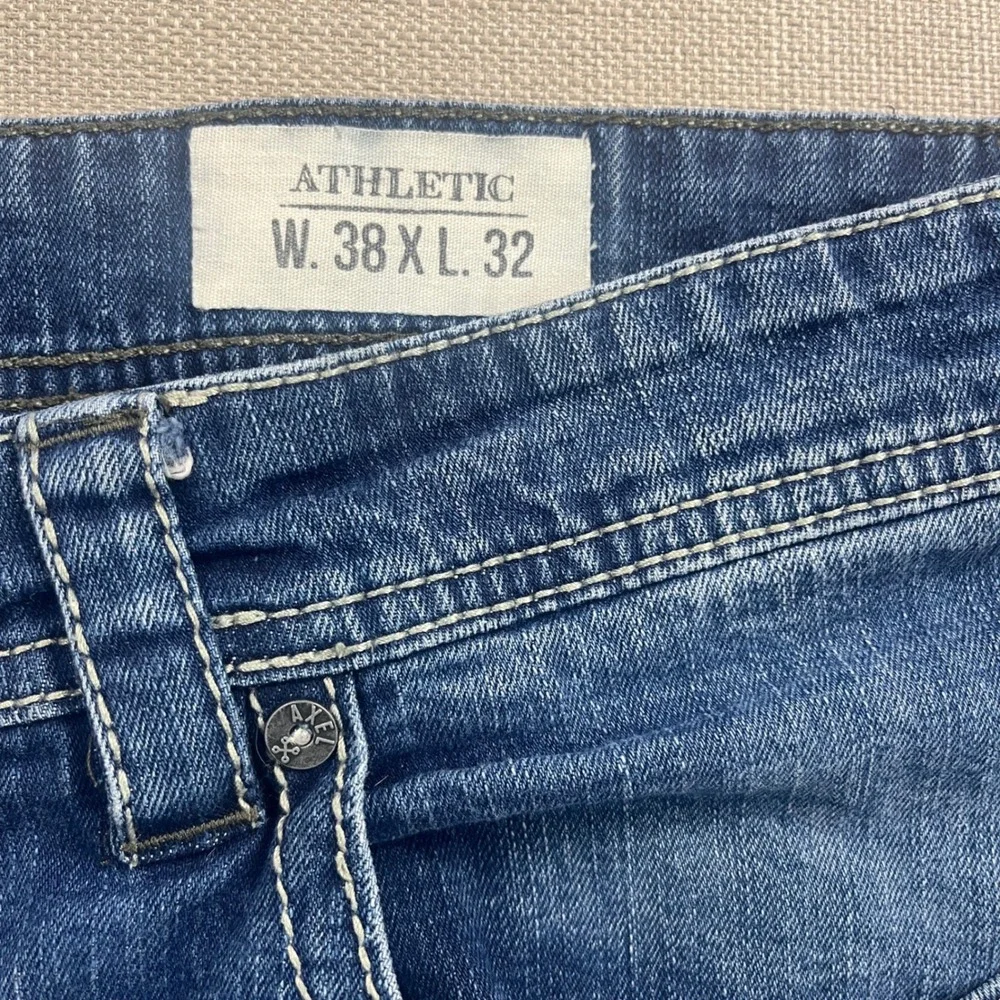 TK Axel Mens Athletic Fit Jeans 38x32 Medium Wash Blue‎ Denim Heavy Stitching